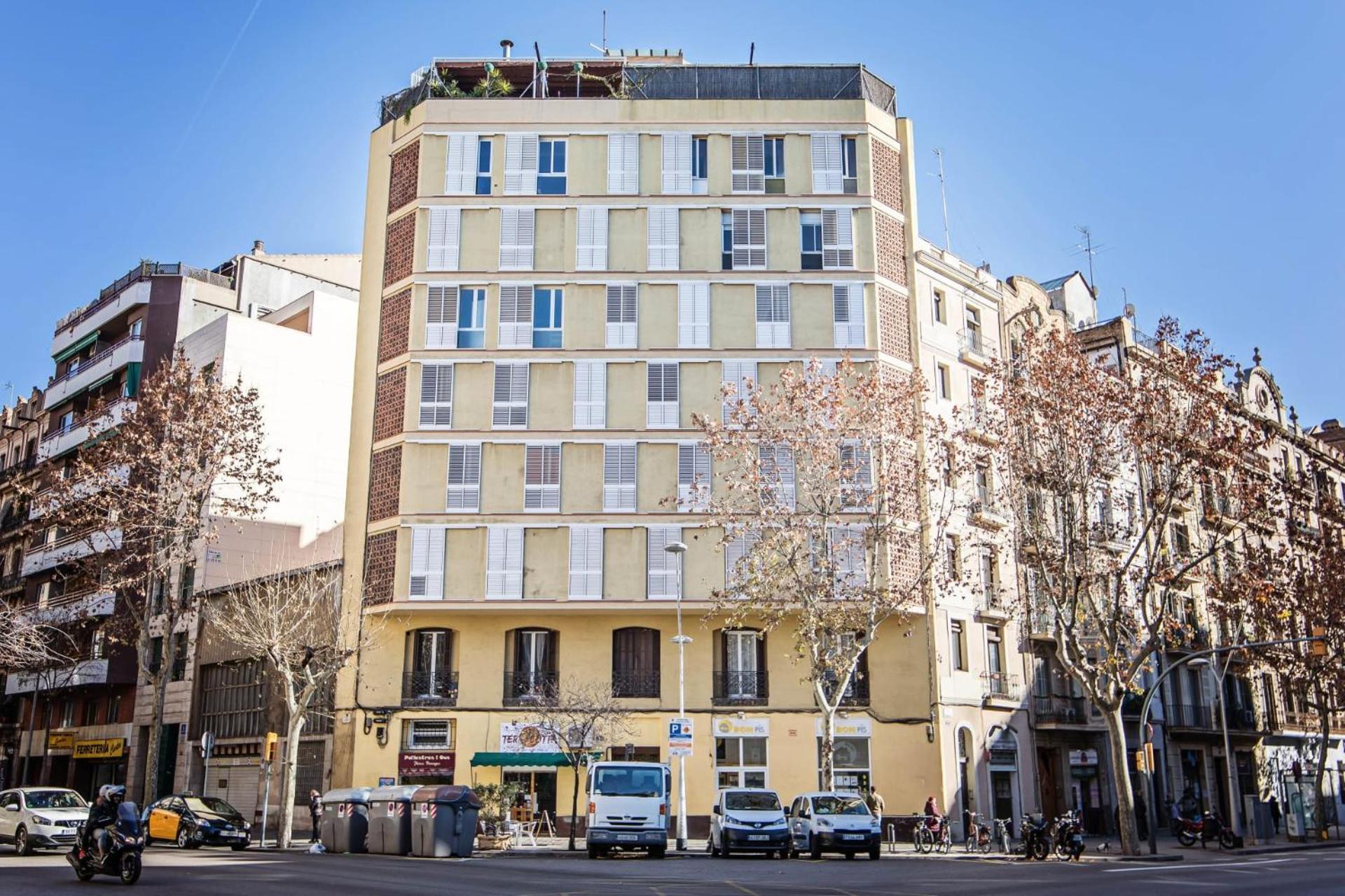 Comte Urgell Apartment Barcelona Bagian luar foto